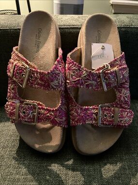 Braided Dual-Buckle Slide Sandals in Pink and Cream